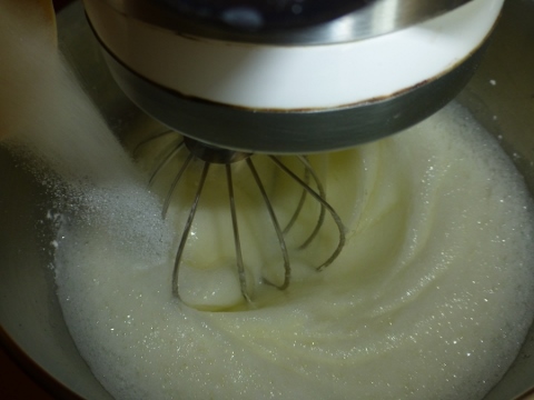 Angel Food Cake 2014-03-27 006 (480x360)