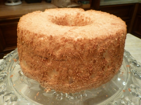 Angel Food Cake 2014-03-27 025 (480x360)