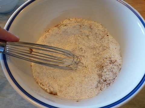 Best Carrot Cake Recipe 2014-04-19 003 (480x360)