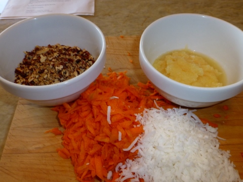 Best Carrot Cake Recipe 2014-04-19 025 (480x360)