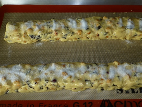 Hazelnut Chocolate Chunk Biscotti 2014-04-10 053 (480x360)