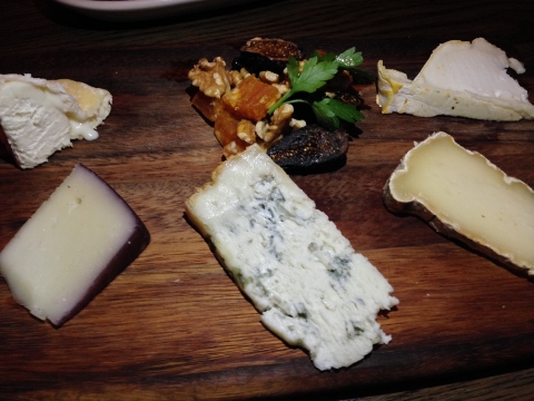 A.O.C. 2014-05-03 002 (480x360)