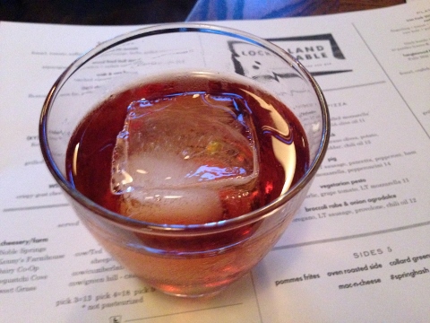 Lockeland Table - Nashville 2014-05-12 001 (480x360)