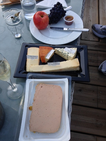 Epernay France 2014 090 (360x480)