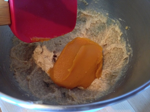 Low-Carb Cream Cheese Pumpkin Muffins 046 (480x360)