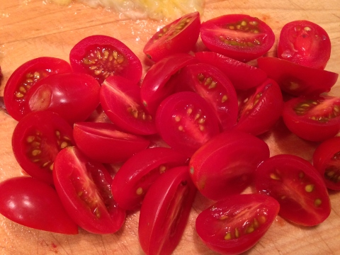 Morroccan Chicken with Preserved Lemons, Olives & Tomatoes 072 (480x360)