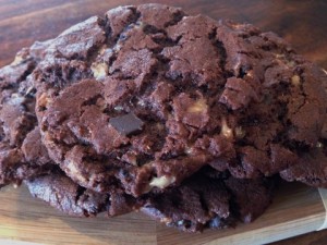 Flourless Chocolate Peanut Butter Toffee Cookies 108 (480x360)
