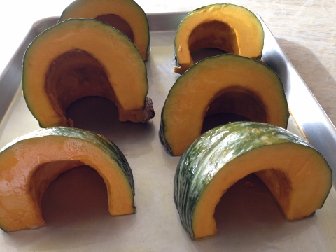 Seared Shrimp & Shishitos with Kabocha Squash Broth 016 (480x360)