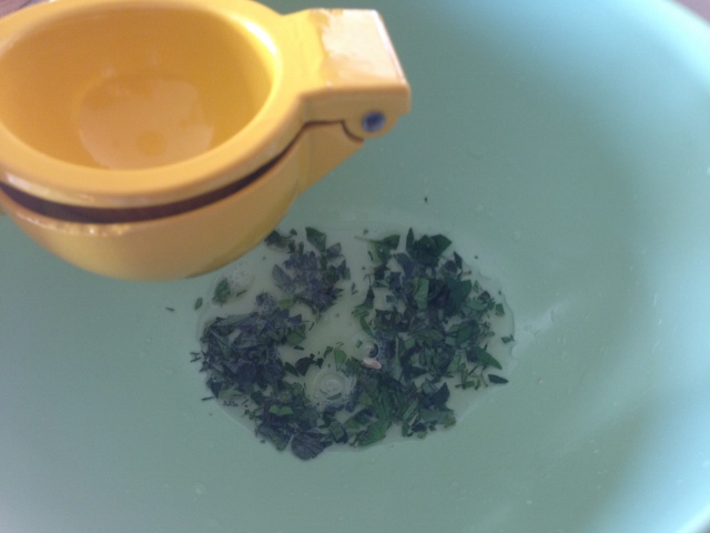 Easy Marinated Halibut Skewers 029 (640x480)