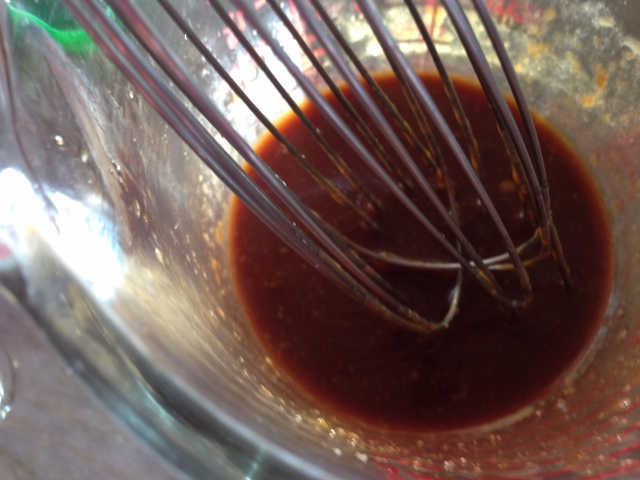 Easy Thai Peanut Salmon & Noodles 023 (640x480)