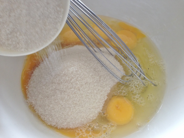 Peanut Butter Swirl Brownie 015 (640x480)