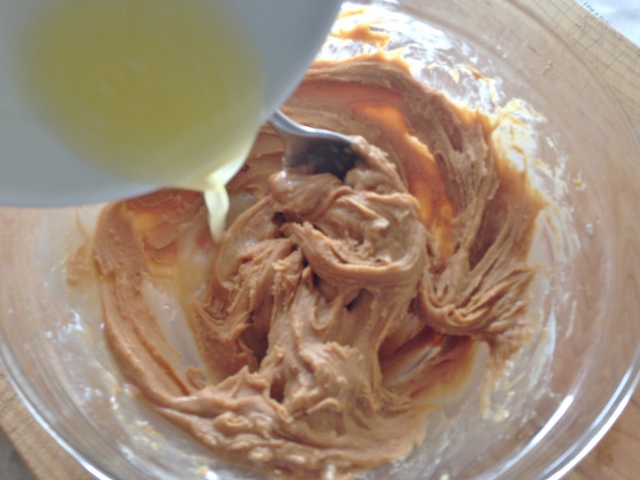 Peanut Butter Swirl Brownie 073 (640x480)