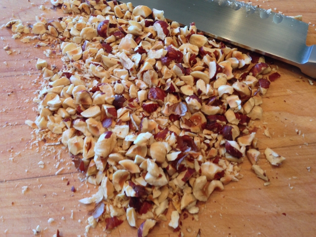 Chocolate, Cocoa Nib & Hazelnut Meringues 002 (640x480)