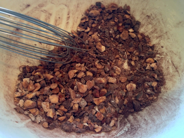 Chocolate, Cocoa Nib & Hazelnut Meringues 018 (640x480)