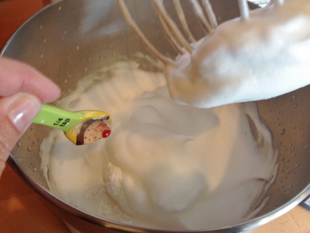 Chocolate, Cocoa Nib & Hazelnut Meringues 023 (640x480)