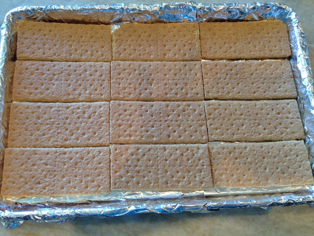 Oatmeal Toffee Graham Bars 009 (640x480)