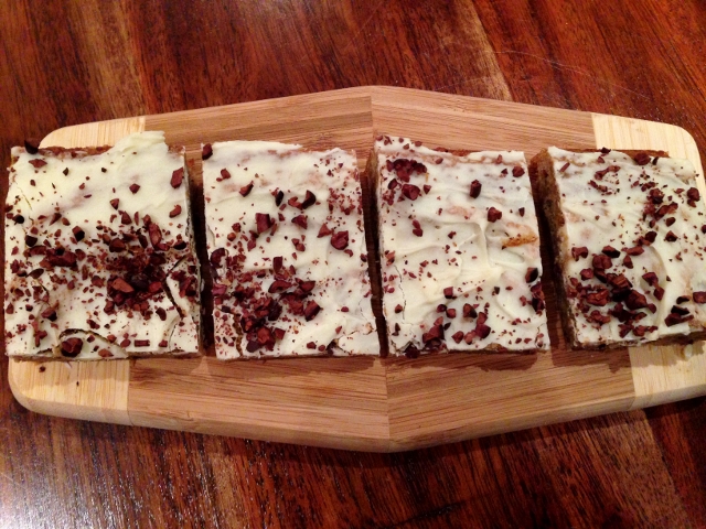 Cocoa Nib Blondies with White Chocolate Glaze 079 (640x480)