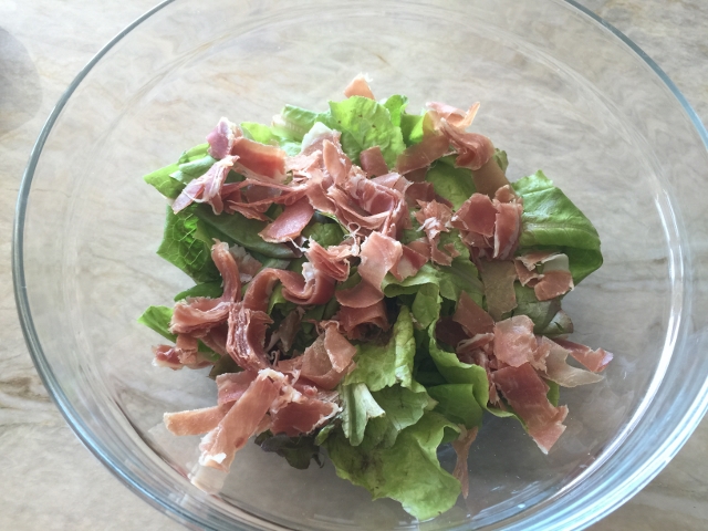 Proscuitto Melon & Burrata Salad 028 (640x480)