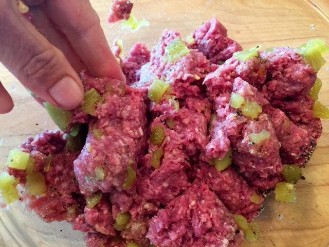 Green Chili Cheeseburgers 008 (640x480)