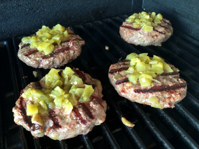 Green Chili Cheeseburgers 023 (640x480)