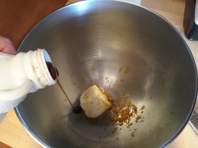 Date Nut Bread with Orange Maple Butter 044 (640x480)