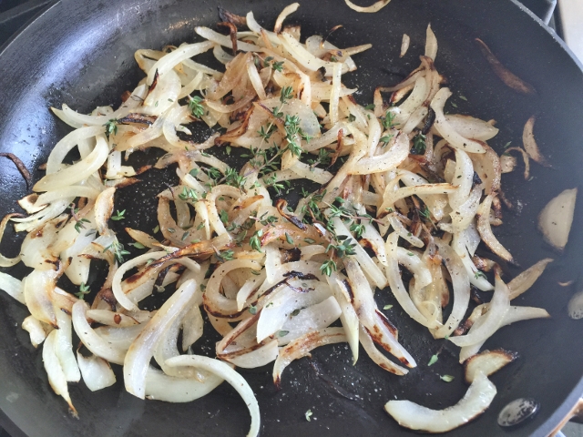 Easy Caramelized Onion & Fig Tart 032 (640x480)