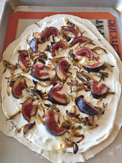 Easy Caramelized Onion & Fig Tart 053 (480x640)
