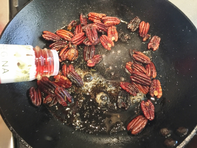 Arugula & Apple Salad with Toasty Pecan Dressing 024 (640x480)