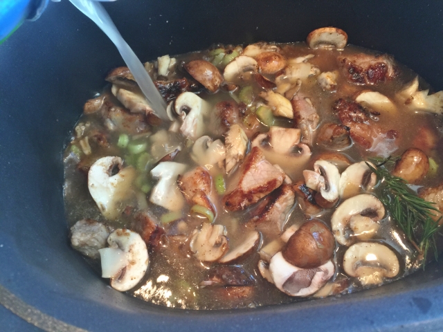 Slow Cooker Veal & Mushroom Stew 041 (640x480)