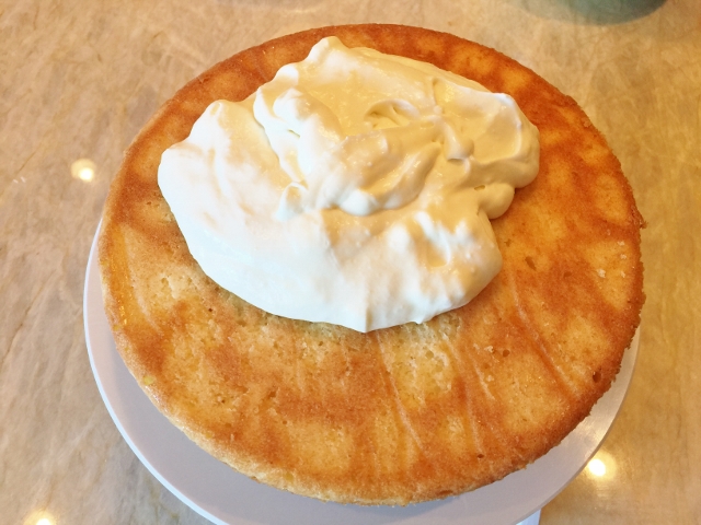 Birthday Cake 088 (640x480)