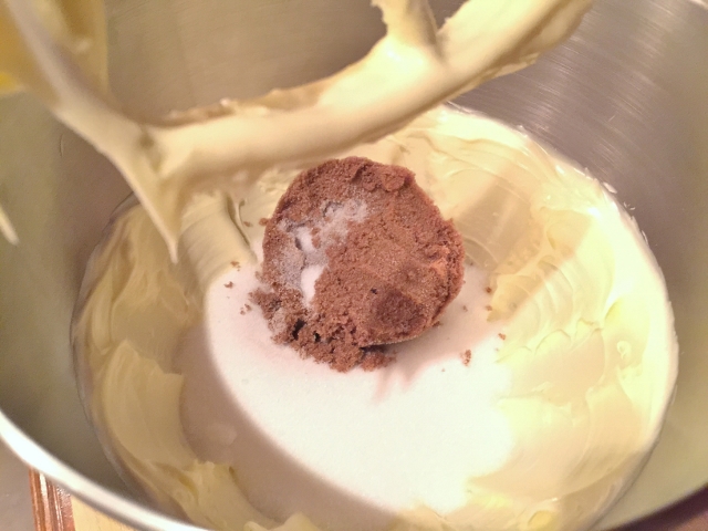 Milk Chocolate Gobs 010 (640x480)