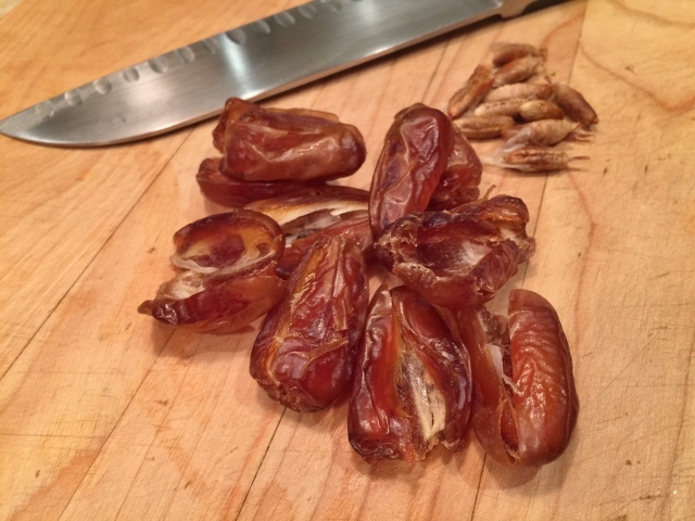 Roasted Broccoli with Pine Nuts & Dates 005 (640x480)