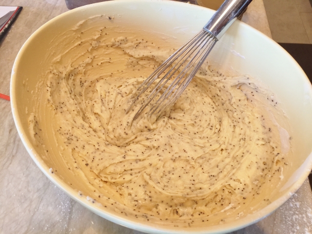 Lemon Poppyseed Muffins 038 (640x480)