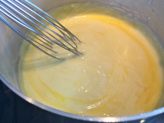 Coconut Cream Pie with Chocolate Crumb Crust 078 (640x480)