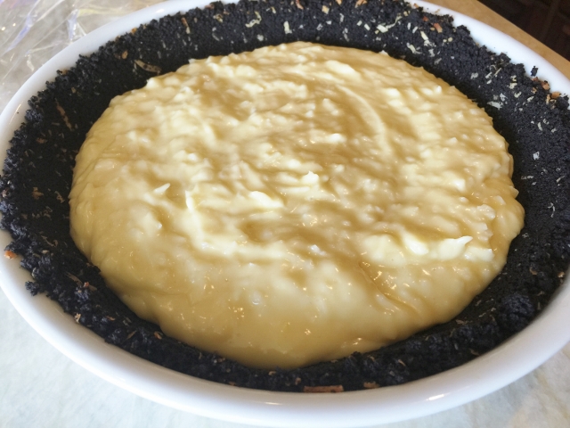 Coconut Cream Pie with Chocolate Crumb Crust 107 (640x480)