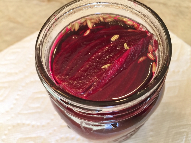 Pickled Beet, Avocado & Feta Salad 048 (640x480) (2)