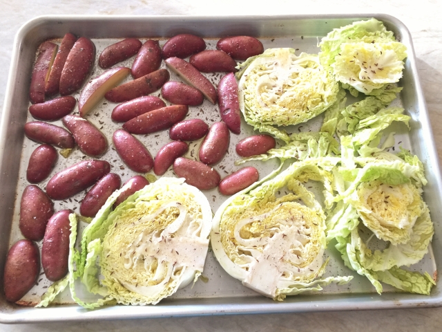 Slow Cooker Corned Beef with Roasted Cabbage & Potatoes 046 (640x480)