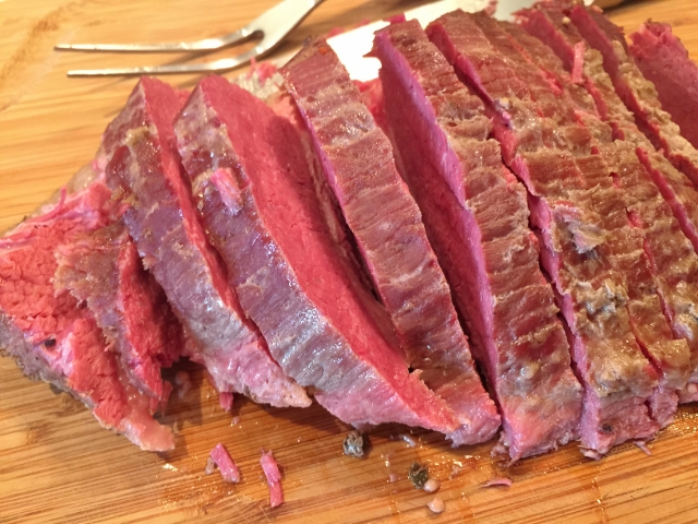 Slow Cooker Corned Beef with Roasted Cabbage & Potatoes 066 (640x480)