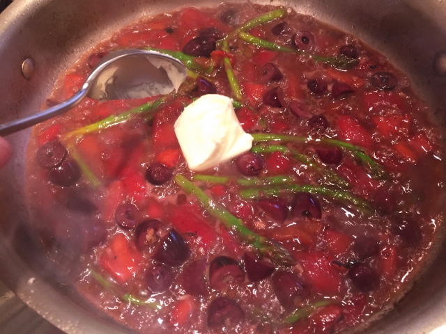 Roasted Chicken with Roasted Red Peppers, Olives & Asparagus 064 (640x480) (2)