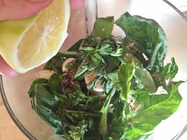 Grilled Lemon Spatchcocked Chicken with Basil Arugula Oil 037 (640x480)