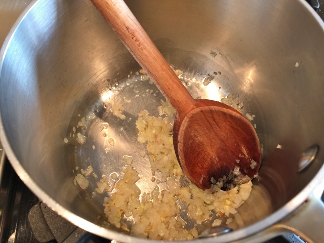 Grilled Pork Tenderloin with Green Curry Sauce 040 (640x480)