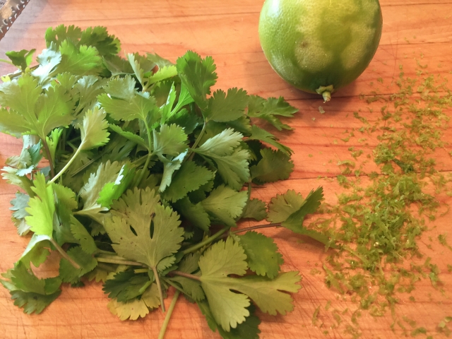 Grilled Pork Tenderloin with Green Curry Sauce 047 (640x480)