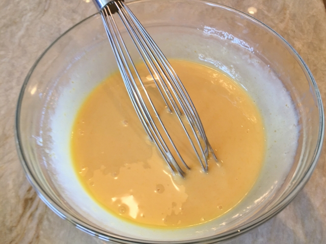 Key Lime Pie with Mascarpone Whipped Cream 036 (640x480)