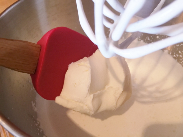 Key Lime Pie with Mascarpone Whipped Cream 042 (640x480)