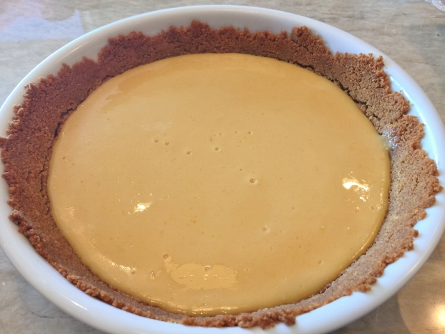 Key Lime Pie with Mascarpone Whipped Cream 055 (640x480)