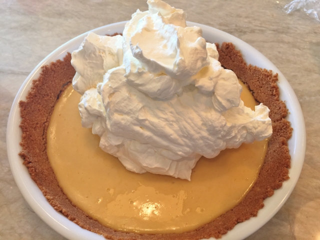 Key Lime Pie with Mascarpone Whipped Cream 057 (640x480)