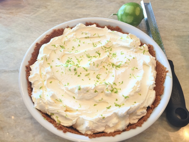 Key Lime Pie with Mascarpone Whipped Cream 068 (640x480)