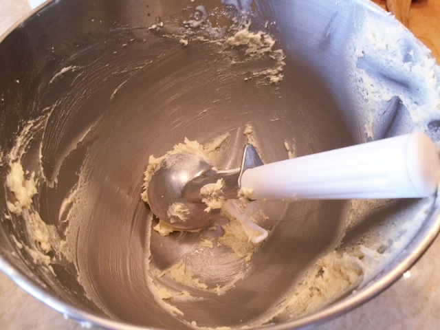 Pineapple Upside Down Muffins 037 (640x480)