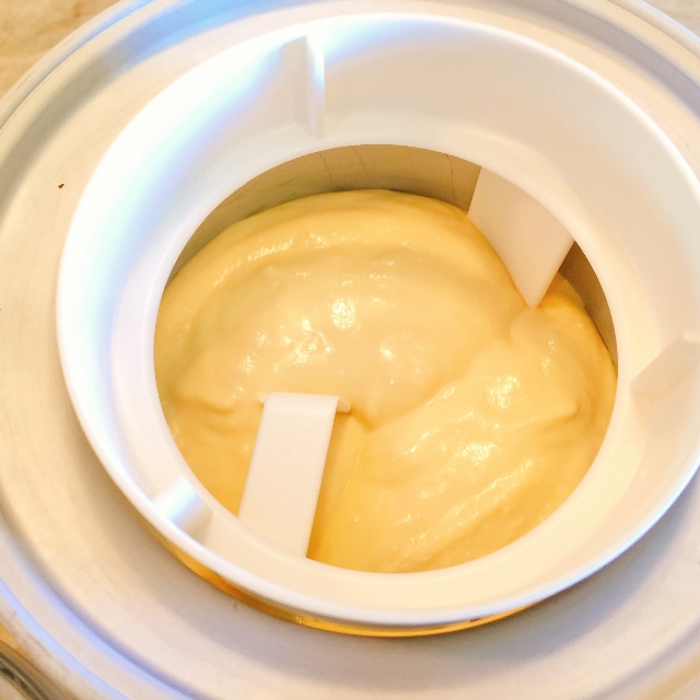 Honey Cheesecake Ice Cream 020 (640x640)