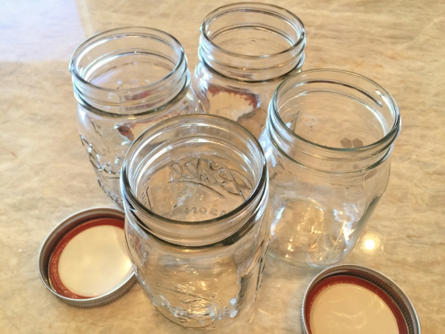 Mason Jar Lunch Salads 005 (640x480)